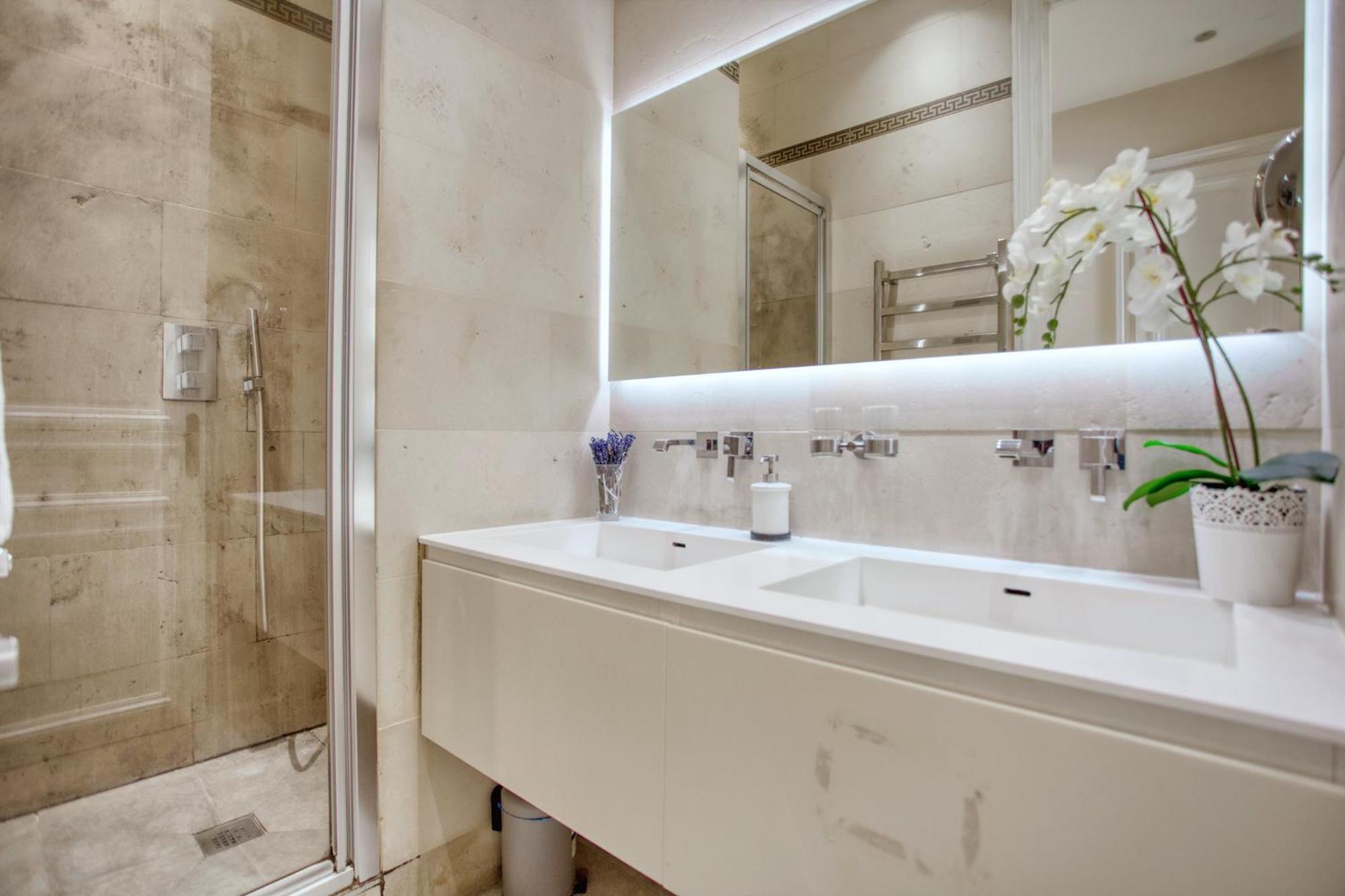 Luxueux 200M2 5Ch Champs Elysees A 1Min Perle Rare Paris Exterior photo