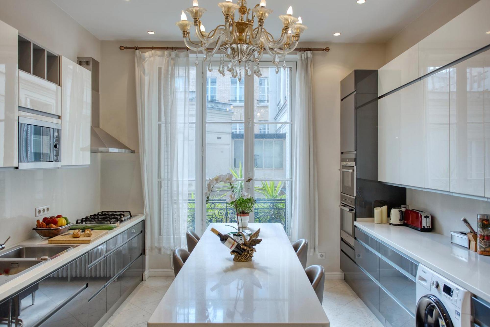 Luxueux 200M2 5Ch Champs Elysees A 1Min Perle Rare Paris Exterior photo