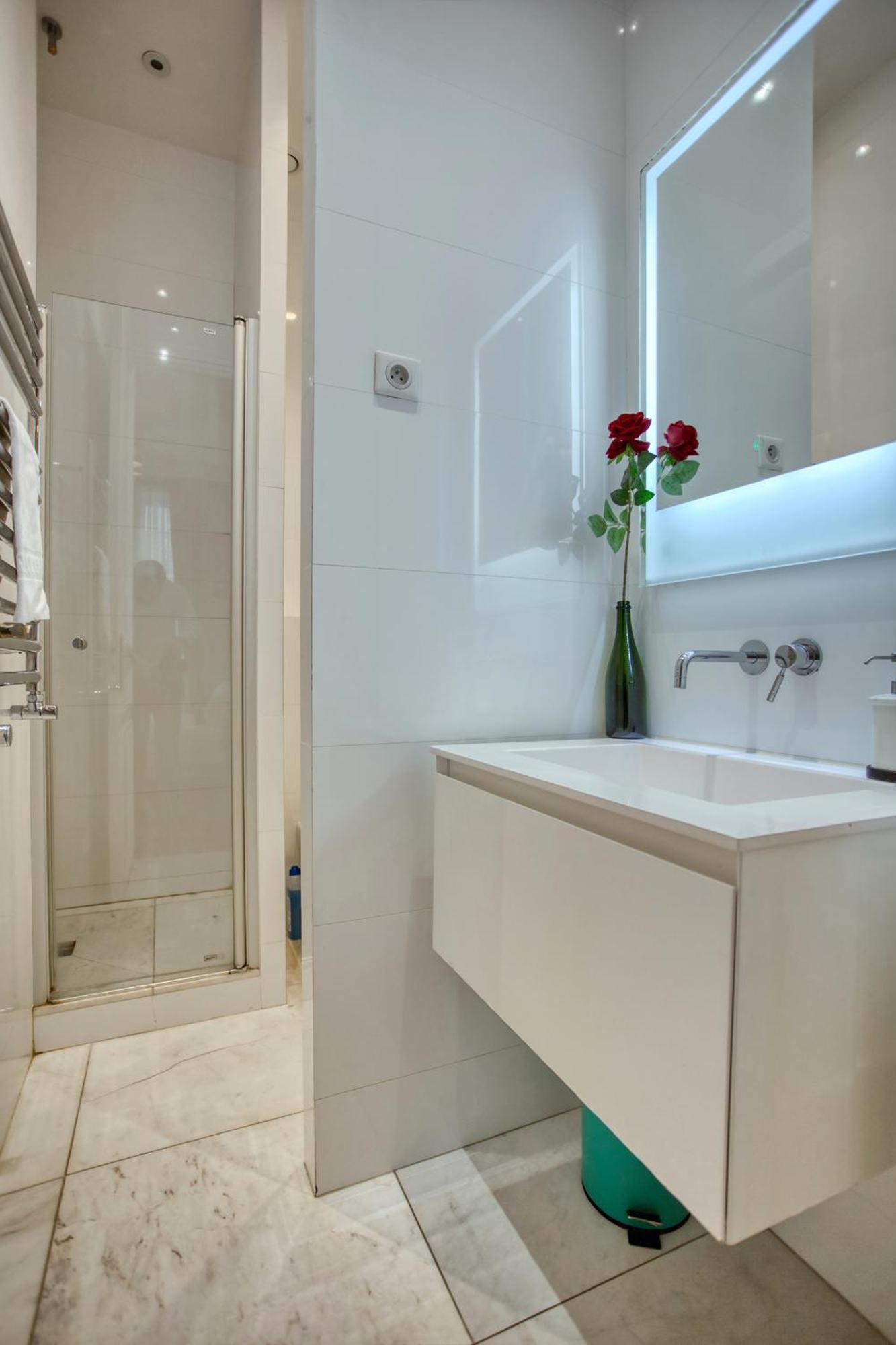 Luxueux 200M2 5Ch Champs Elysees A 1Min Perle Rare Paris Exterior photo